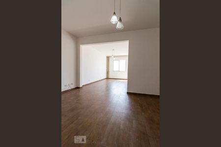 Sala para 2 ambientes  de apartamento para alugar com 3 quartos, 130m² em Mooca, São Paulo