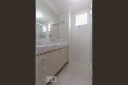 Apartamento à venda com 95m², 2 quartos e 2 vagasBanheiro Quarto 2