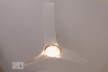 Apartamento à venda com 95m², 2 quartos e 2 vagasQuarto 2