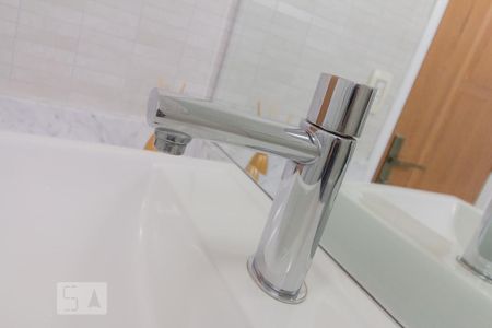 Apartamento à venda com 95m², 2 quartos e 2 vagasBanheiro Quarto 2