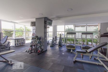 Apartamento à venda com 95m², 2 quartos e 2 vagasAcademia