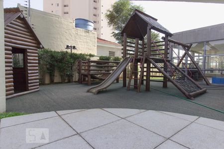 Apartamento à venda com 95m², 2 quartos e 2 vagasPlayground