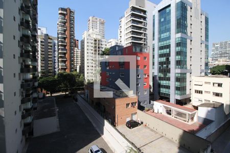 Vista de apartamento à venda com 3 quartos, 185m² em Vila Nova Conceição, São Paulo