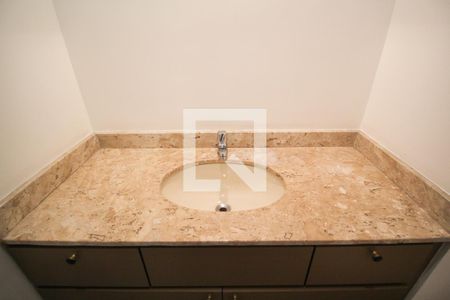 Lavabo de apartamento à venda com 3 quartos, 185m² em Vila Nova Conceição, São Paulo