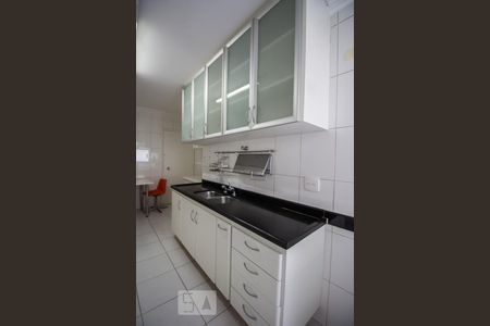 Apartamento para alugar com 129m², 3 quartos e 1 vagaCozinha