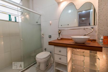Apartamento para alugar com 53m², 1 quarto e sem vaga Apartamento para alugar com 53m², 1 quarto e sem vagaBanheiro