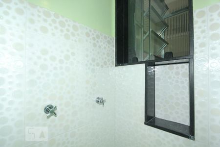 Apartamento para alugar com 68m², 2 quartos e 1 vaga Apartamento para alugar com 68m², 2 quartos e 1 vagaBanheiro