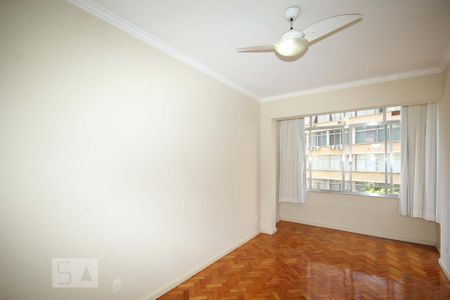 Sala de apartamento para alugar com 2 quartos, 68m² em Copacabana, Rio de Janeiro