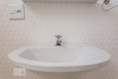 Banheiro de apartamento para alugar com 2 quartos, 61m² em Bela Vista, São Paulo