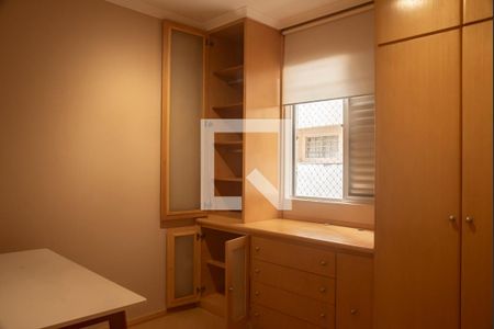 Apartamento para alugar com 79m², 3 quartos e 2 vagasQuarto 2