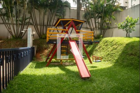 Apartamento para alugar com 79m², 3 quartos e 2 vagasÁrea comum - Playground