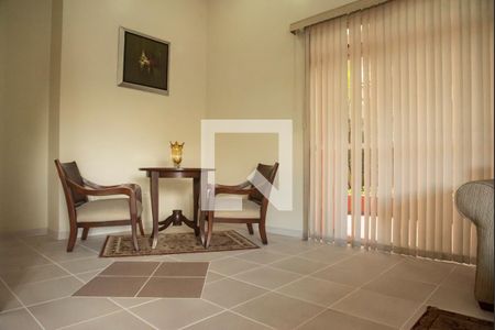 Apartamento para alugar com 79m², 3 quartos e 2 vagasHall social