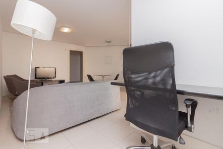 Sala de apartamento para alugar com 1 quarto, 57m² em Jardim Ampliação, São Paulo