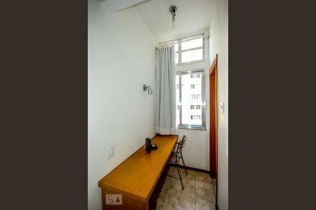 Apartamento à venda com 27m², 1 quarto e sem vagaSala