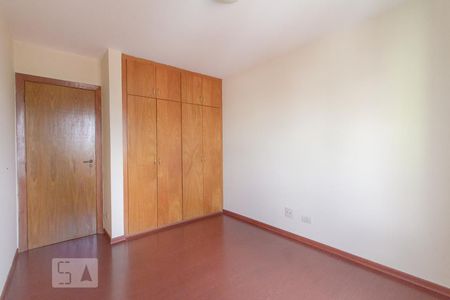 Apartamento à venda com 117m², 3 quartos e 2 vagasQuarto 2