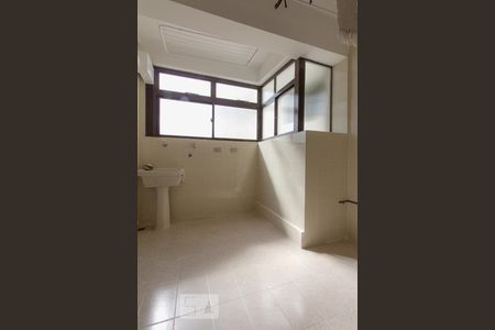 Apartamento à venda com 117m², 3 quartos e 2 vagasÁrea de serviço
