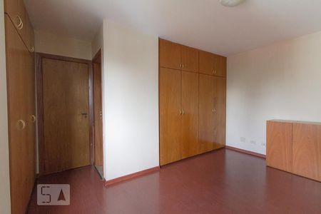 Apartamento à venda com 117m², 3 quartos e 2 vagasQuarto 3