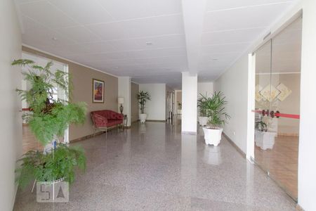 Apartamento à venda com 117m², 3 quartos e 2 vagasHall social
