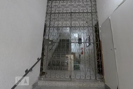 Apartamento para alugar com 100m², 3 quartos e sem vagaEntrada Predio