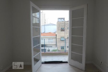 Apartamento para alugar com 100m², 3 quartos e sem vagaSala