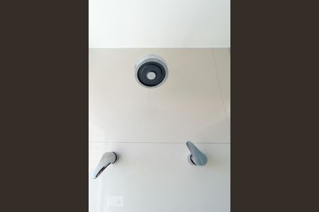 Banheiro de apartamento para alugar com 2 quartos, 73m² em Funcionários, Belo Horizonte