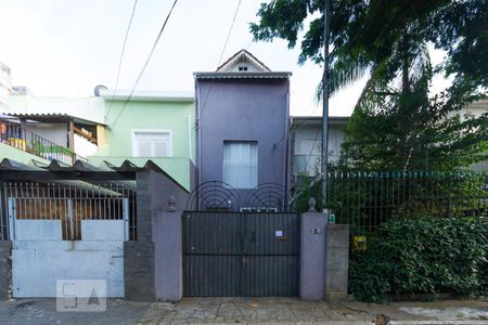 Casa à venda com 150m², 3 quartos e 1 vagaFachada