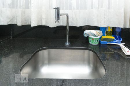 Casa à venda com 150m², 3 quartos e 1 vagaDetalhe da cozinha