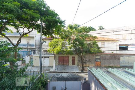 Casa à venda com 150m², 3 quartos e 1 vagaVista da janela do quarto 3