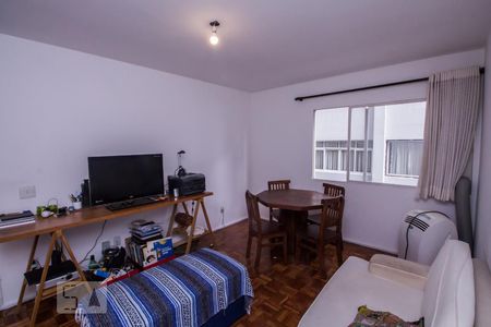SALA de apartamento à venda com 2 quartos, 67m² em Consolação, São Paulo