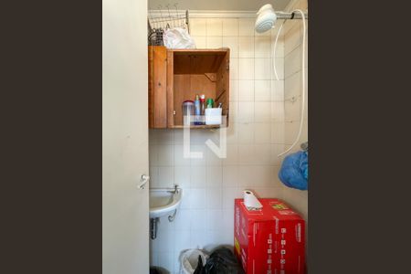 Apartamento para alugar com 96m², 3 quartos e 2 vagasBanheiro de serviço