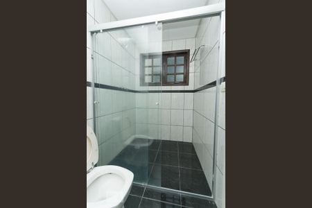 Casa à venda com 270m², 5 quartos e 2 vagas Casa à venda com 270m², 5 quartos e 2 vagasBanheiro da suíte
