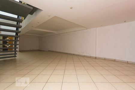 Sala de casa à venda com 5 quartos, 270m² em Liberdade, São Paulo