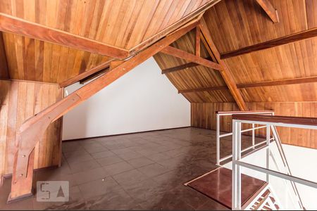 Casa à venda com 240m², 3 quartos e 2 vagasAndar Superior 