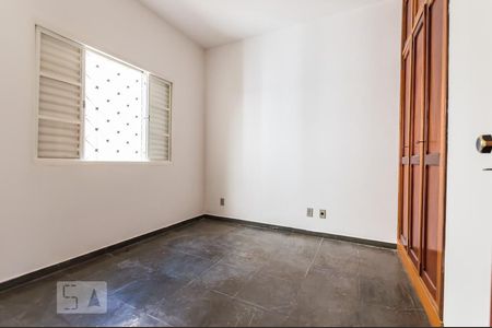 Casa à venda com 240m², 3 quartos e 2 vagasQuarto 1