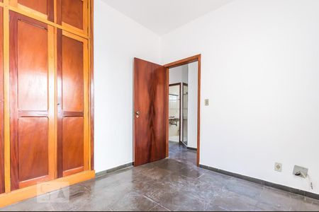 Casa à venda com 240m², 3 quartos e 2 vagasQuarto 1