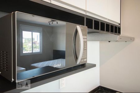 Cozinha de kitnet/studio para alugar com 1 quarto, 38m² em Jardim das Acácias, São Paulo