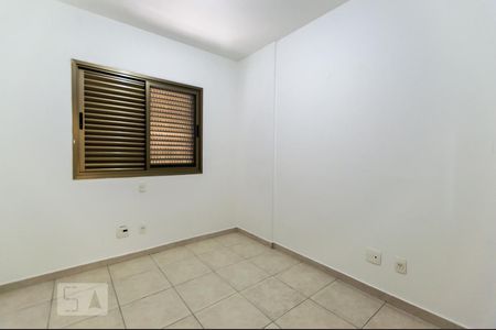 Quarto 2 de apartamento à venda com 3 quartos, 80m² em Alphaville Industrial, Barueri