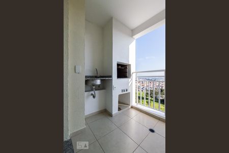 Varanda de apartamento para alugar com 3 quartos, 73m² em Jardim Tupanci, Barueri