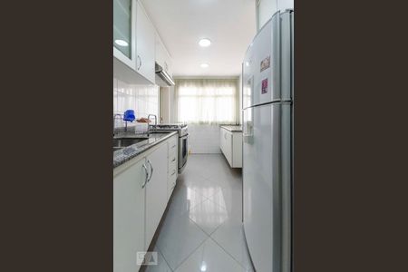 Apartamento à venda com 190m², 4 quartos e 4 vagasCozinha