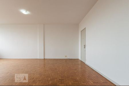 Sala de apartamento para alugar com 3 quartos, 110m² em Centro, Campinas