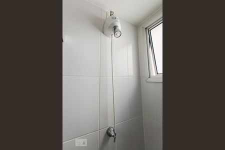 Banheiro de apartamento para alugar com 2 quartos, 44m² em Água Branca, São Paulo