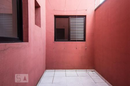 Casa de condomínio para alugar com 67m², 2 quartos e 1 vagaárea de serviço