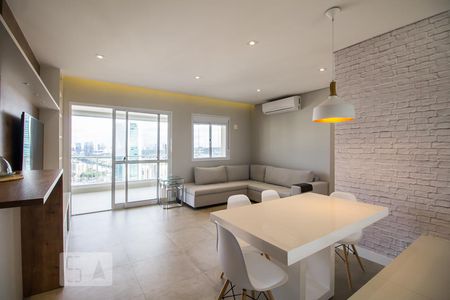 Sala de apartamento à venda com 2 quartos, 88m² em Pinheiros, São Paulo