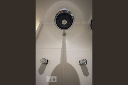 Apartamento à venda com 88m², 2 quartos e 2 vagasBanheiro suíte detalhe