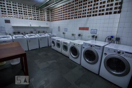 Apartamento para alugar com 47m², 1 quarto e 1 vagaLAVANDERIA