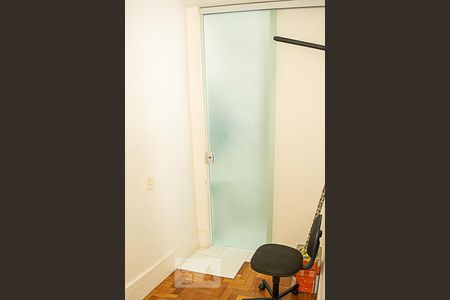 Apartamento para alugar com 64m², 2 quartos e 1 vaga Apartamento para alugar com 64m², 2 quartos e 1 vagaEscritório