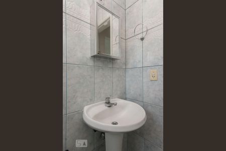 Apartamento para alugar com 67m², 2 quartos e 1 vaga Apartamento para alugar com 67m², 2 quartos e 1 vagabanheiro