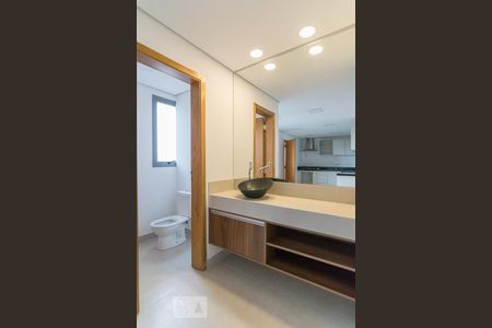 Lavabo de apartamento para alugar com 3 quartos, 140m² em Campestre, Santo André