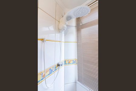 Apartamento à venda com 70m², 1 quarto e sem vagaChuveiro 