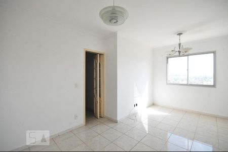 Apartamento para alugar com 70m², 3 quartos e 2 vagasSala